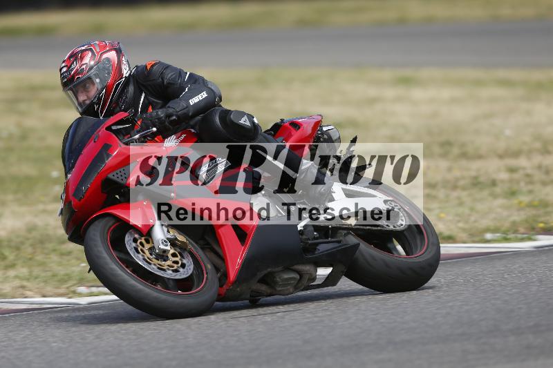 /22 06.07.2026  Pluess Moto Sport ADR/Einsteiger/93